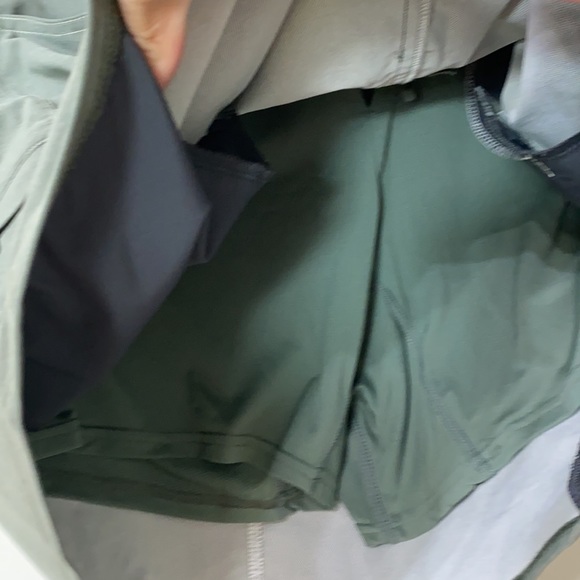 Kuhl green cargo skort size 12 - Picture 15 of 15